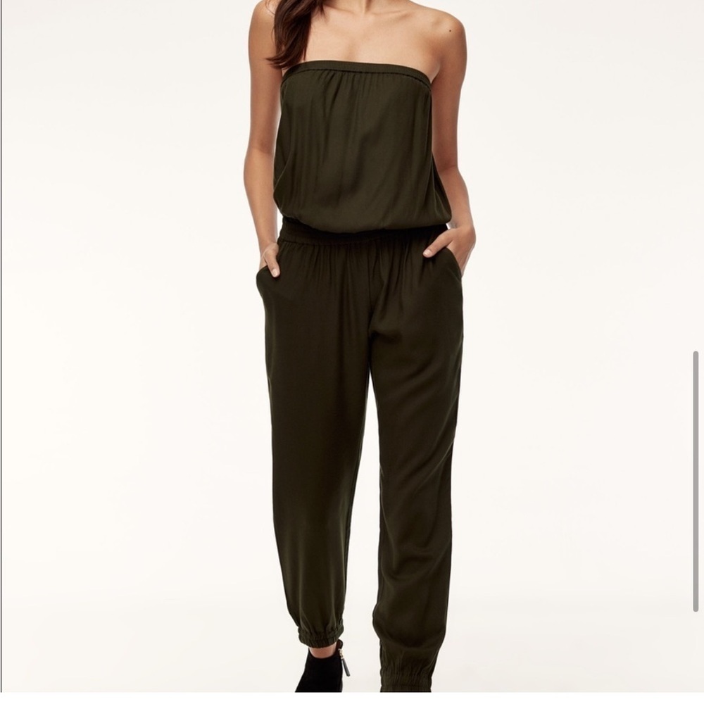 Aritzia Talula Red Tabata Romper (XS)